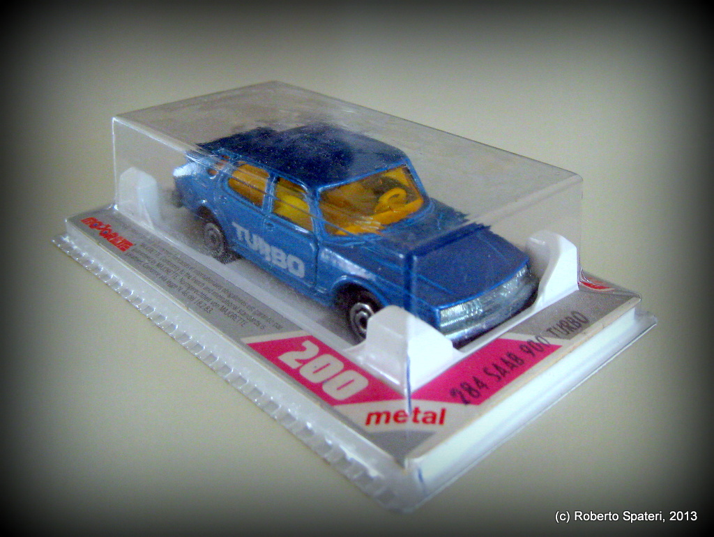 Majorette Saab 900 Turbo (n.284)
